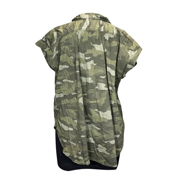 Old Navy Camo Blouse M Womens Button-Down Short Sleeve Shirt Cotton Rayon Blend - Picture 3 of 10